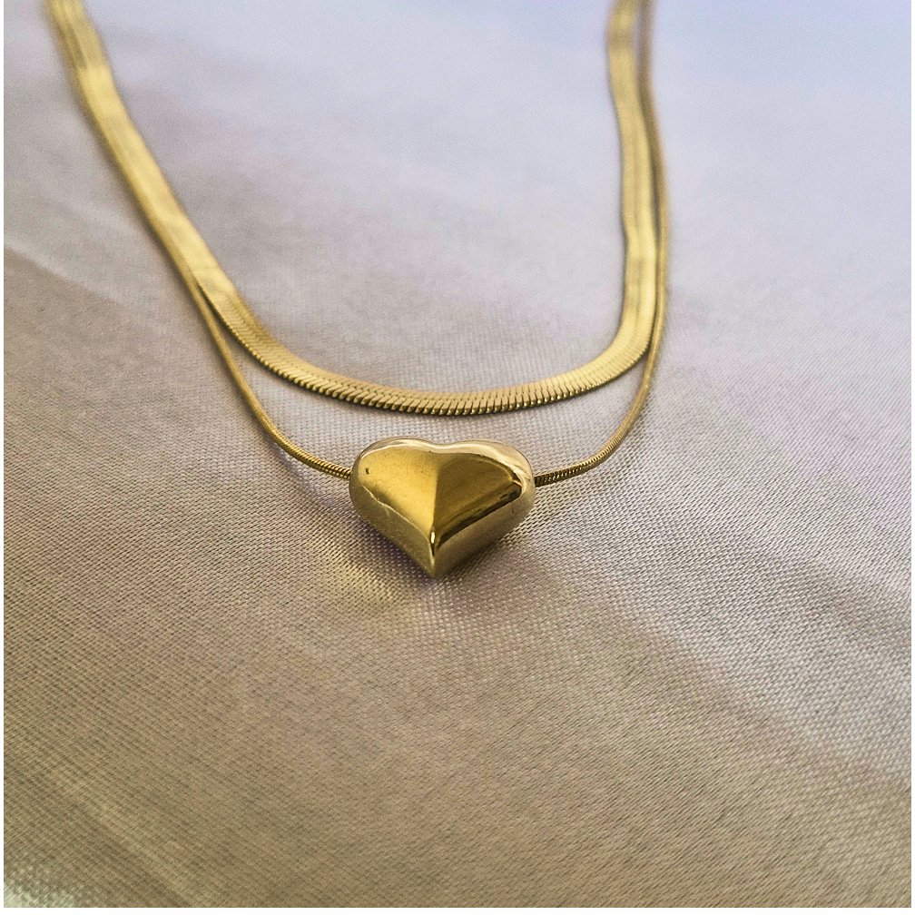 heart-pendant-with-layered-chain